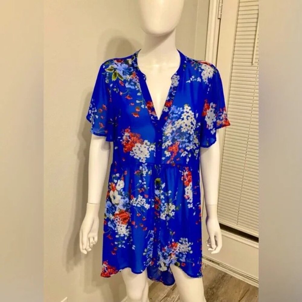 NWOT Lexie Blue Floral Short Sleeve Hi Low Tunic Size 6X (30/32) - Picture 3 of 5